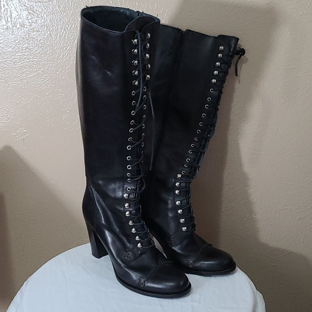 Charles david black lace up boots sz 11